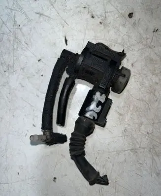 Audi A4 S4 B6 8E 8H Turbo solenoid valve 1J0906283C