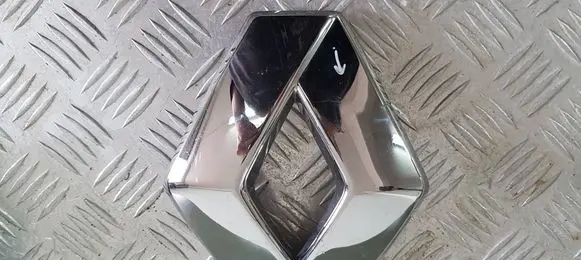 Renault Espace V (RFC) Manufacturer badge logo/emblem 628909814R