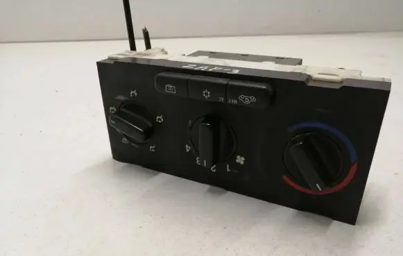 Opel Zafira A Climate control unit 90559839 52640 10791033