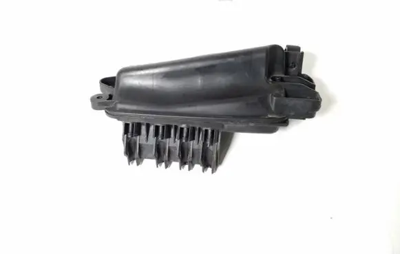 Mercedes-Benz SLK R172 Other engine bay part A6510700868