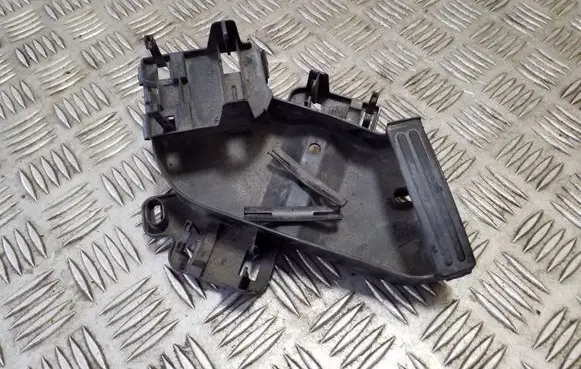 Audi TT TTS Mk2 Other engine bay part 8J0971615B