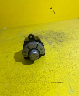 Mercedes-Benz SLK R171 Wing mirror switch A1718203310
