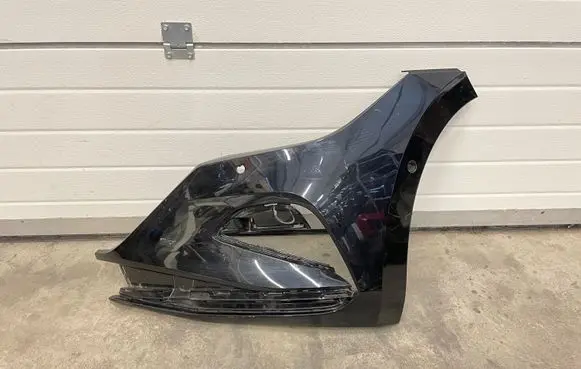 Front bumper corner part panel trim