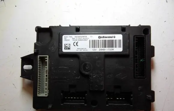 Dacia Dokker Engine control unit/module 284B11723R A2C92226606