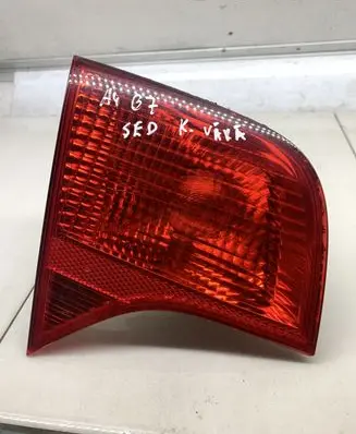 Audi A4 S4 B7 8E 8H Tailgate rear/tail lights 8E5945093A