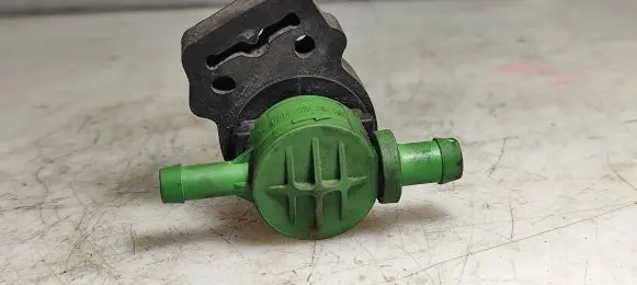 Mercedes-Benz CLK A209 C209 Turbo solenoid valve 0004703893