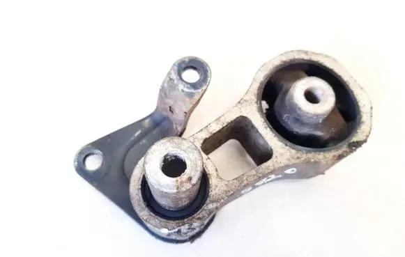 Ford Fiesta Engine mount bracket 8v516p082ac 8v51-6p082-ac