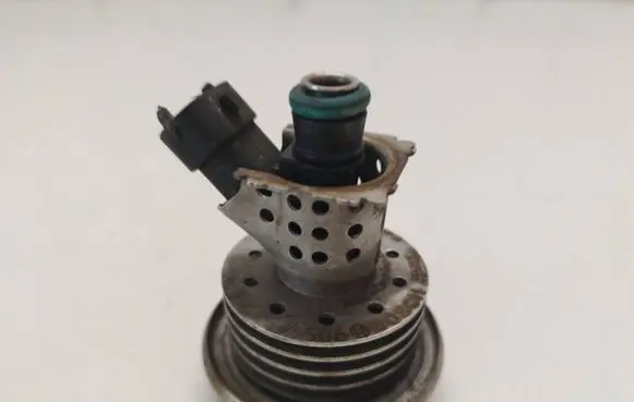 Land Rover Evoque I AdBlue injector 10043919 04440210502