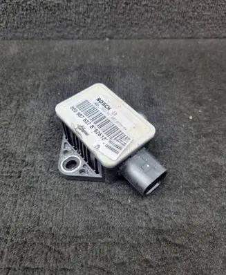 Audi A4 S4 B7 8E 8H ESP acceleration yaw rate sensor 8E0907637B