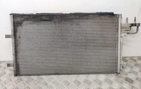 Ford Focus A/C cooling radiator (condenser)