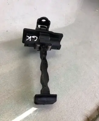 Citroen C4 III e-C4 Rear door check strap stopper