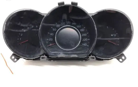 Speedometer (instrument cluster)