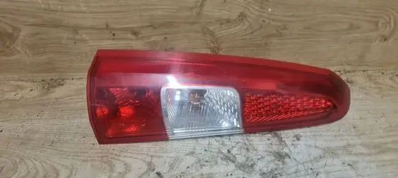 Volvo XC70 Rear/tail lights