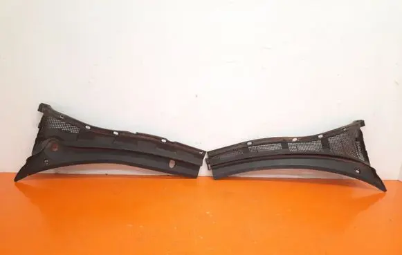 Audi A8 S8 D3 4E Wiper trim BP4K507R1