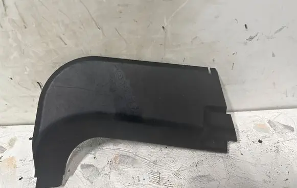 BMW 7 E38 (A) pillar trim 8125920