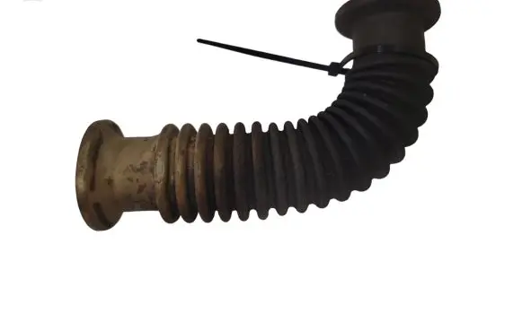 Nissan Qashqai EGR valve line/pipe/hose