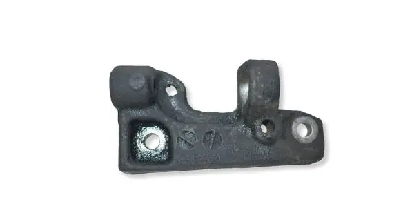 Peugeot 207 Engine mounting bracket 9656125280
