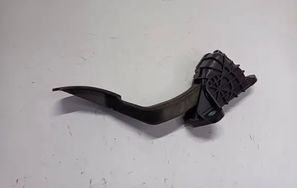 Mazda 6 Accelerator throttle pedal 1988003400 05H291360A6