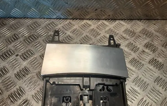 Mercedes-Benz C W204 Car ashtray 2046801350 A2046801350