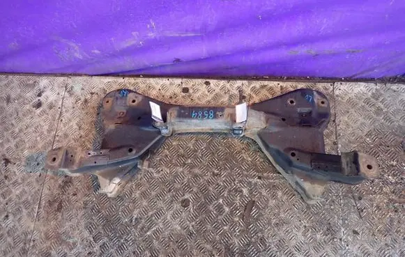 Mitsubishi Carisma Front subframe