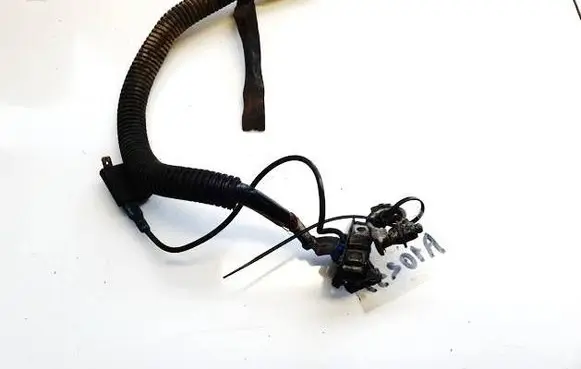 Nissan Primera Positive cable (battery) 