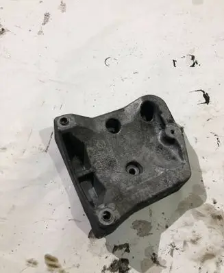 BMW 5 E60 E61 A/C compressor mount bracket 7796395 59280110 AIS19CU3