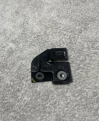 Volkswagen PASSAT CC Headlight/headlamp mounting bracket 3C8805299A