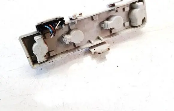 Skoda Octavia Mk2 (1Z) Tail light bulb cover holder 1Z5945257A