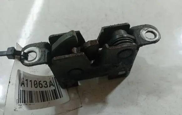 Jaguar X-Type Tailgate/trunk/boot lock/catch/latch 
