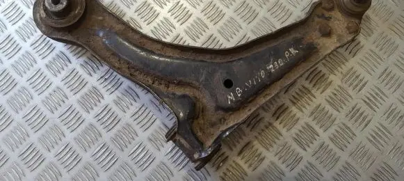 Mercedes-Benz Vito Viano W638 Front lower control arm/wishbone