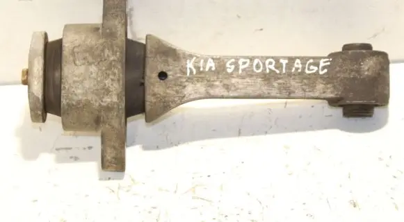 KIA Sportage Engine mount bracket
