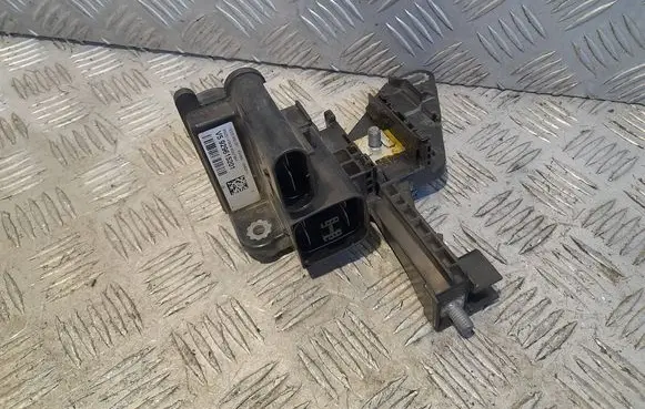 BMW 3 F30 F35 F31 Current control relay 9296152 19323000001 12082014