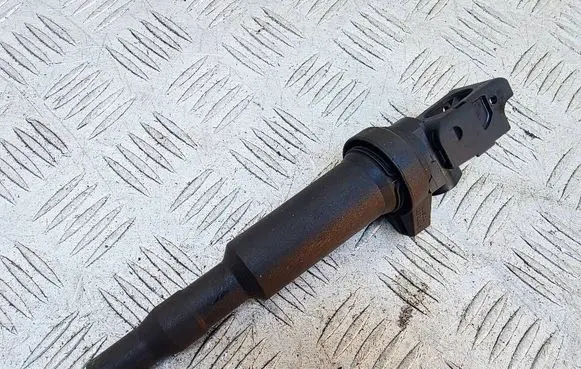 Mini One - Cooper Coupe R56 High voltage ignition coil 0221504470 V757164380 7571643