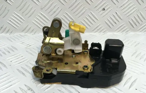 Jeep Grand Cherokee (WK) Rear door lock I120032
