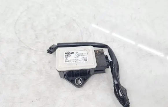 Subaru Legacy ESP acceleration yaw rate sensor 0265005716 27542AG012