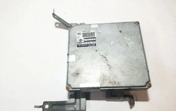 Nissan Terrano Engine control unit/module 237100f300 mecm-t930