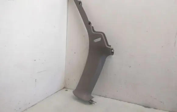 (C) pillar trim