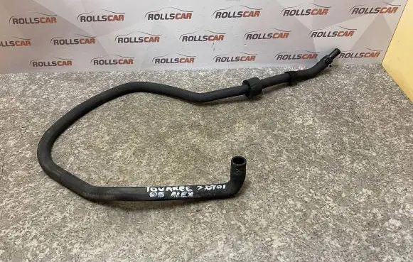 Volkswagen Touareg I Engine coolant pipe/hose