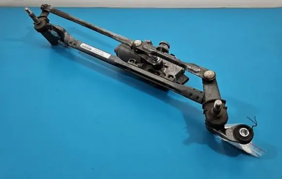 BMW X5 F15 Front wiper linkage 159300-3940 IMPRK1537128