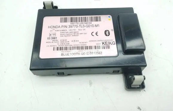 Honda Accord Bluetooth control unit module 39770TL0G010M1