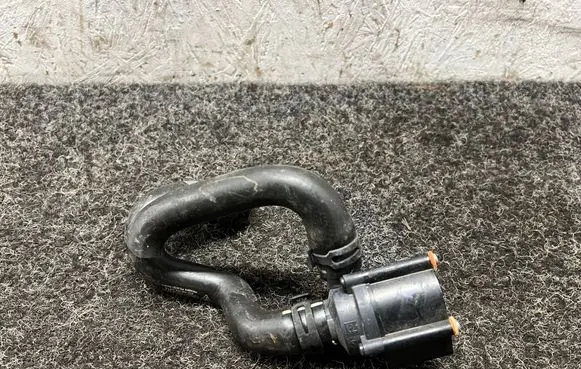 Porsche Macan (95B) Coolant heater control valve 95B819332G 06H121601M