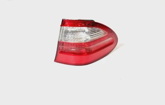 Mercedes-Benz E W211 Rear/tail lights 379142R 379108R