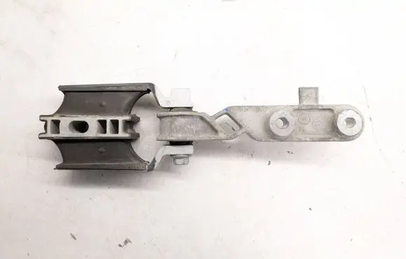 Volvo V60 Engine mount bracket 31330594 31359890