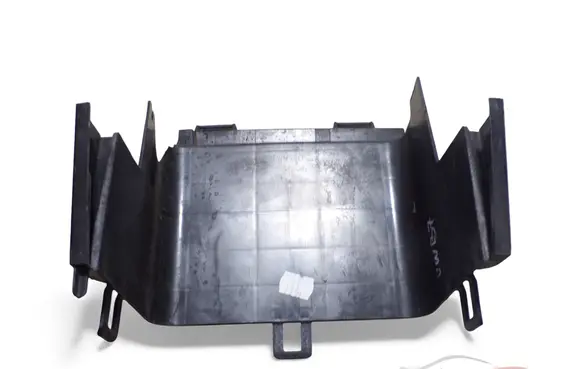 Volkswagen PASSAT B7 Battery box tray 3C0915336A