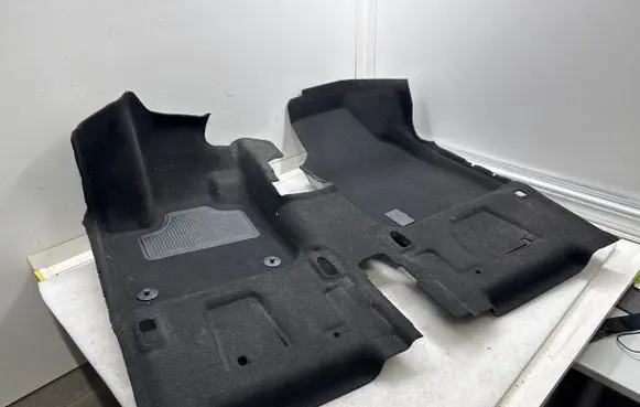 Fiat 500E Front floor carpet liner 07357233240 36043B165