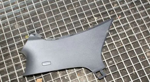 Volkswagen Scirocco (C) pillar trim 1K8867287
