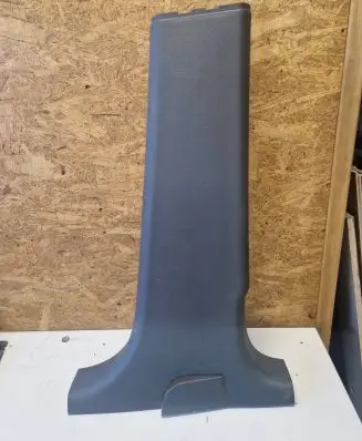 Volkswagen Touran I (B) pillar trim (bottom) 1T0867298
