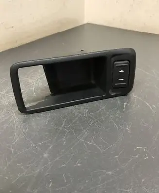 Ford Kuga I Electric window control switch 3M51226A37