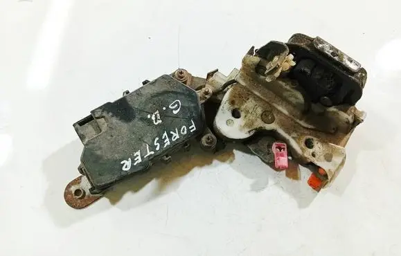 Subaru Forester SF Rear door lock 