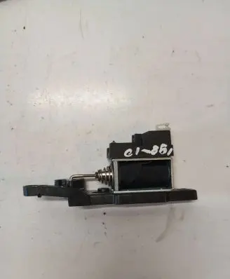 BMW X6 E71 Glove box lock 70P1367 21311BF